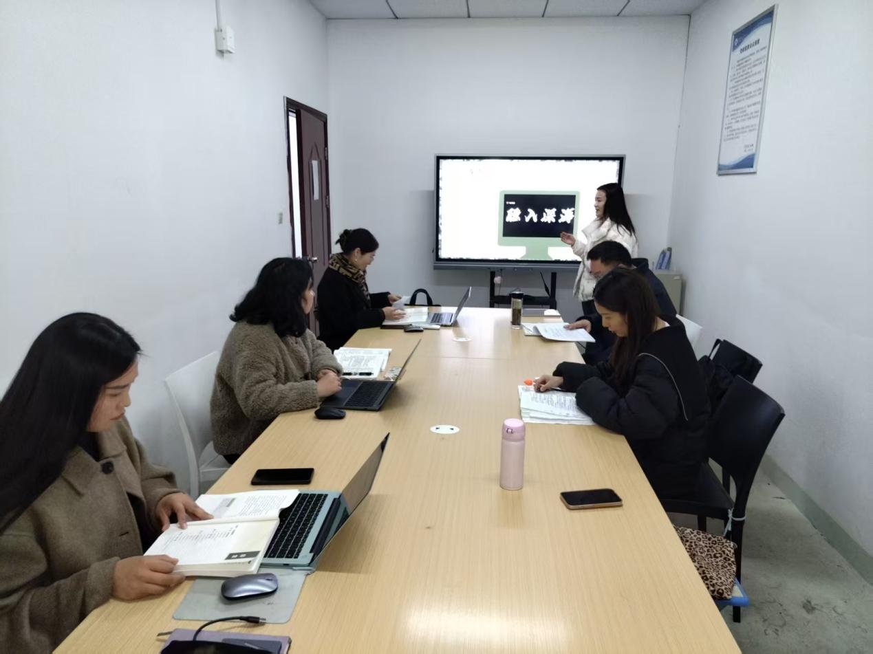 凝心聚力研教学 铸魂育人强国防 —— yl23411永利集团军事理论课程教研室组织开展集体备课会